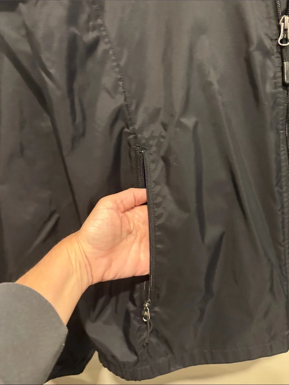 The North Face Black Hooded Windbreaker Jacket-Men’s Large